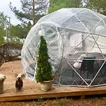 Finndome- Glamping 2* Πόρι