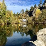 Finndome- Glamping 2* Πόρι