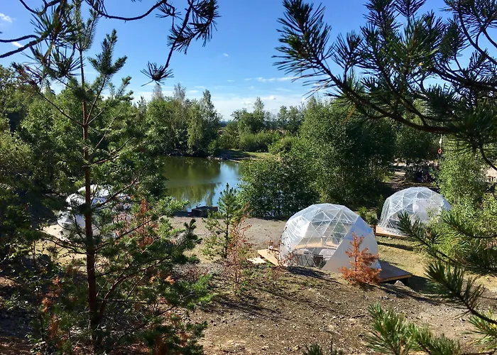 Finndome- Glamping 포리